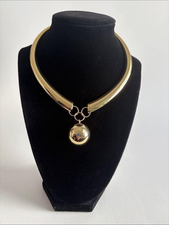 Jewelry - Gold Collar Choker Necklace Sphere Pendant Statement Jewelry